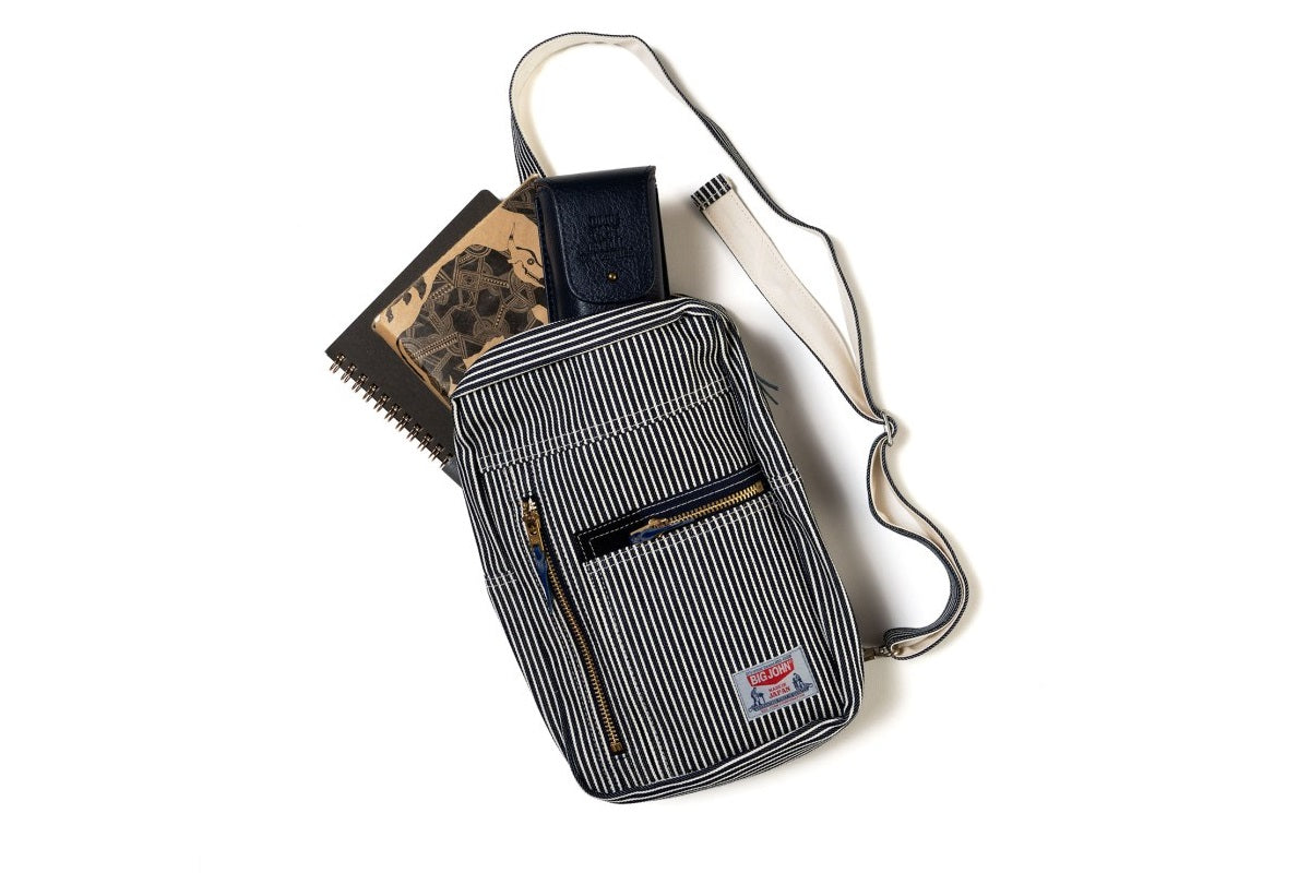 ボディバッグはいかがでしょうか