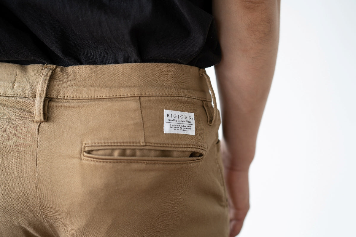 TAPERED CHINO 好評販売中