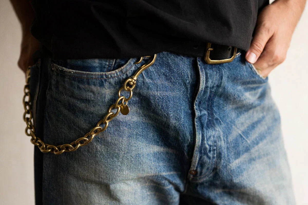 ジーンズに似合うアクセサリー　BRASS ACCESSORIES