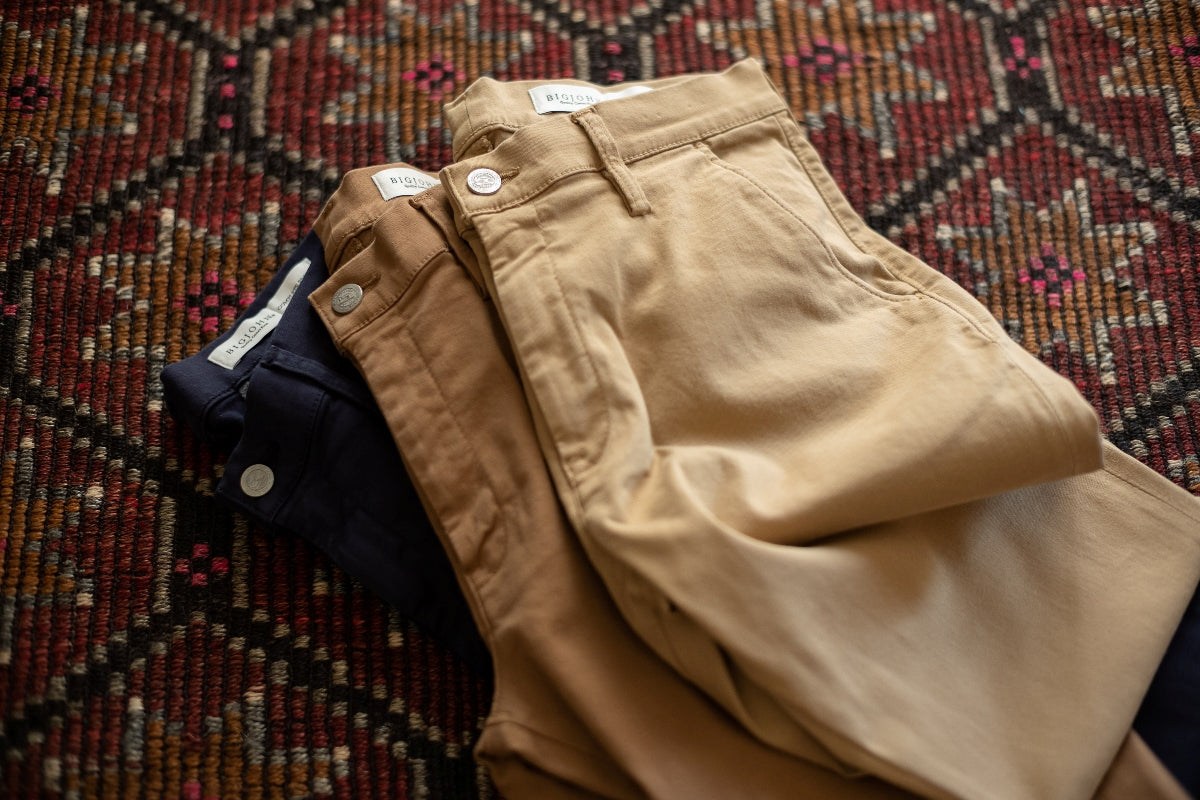 STRAIGHT CHINO 新登場