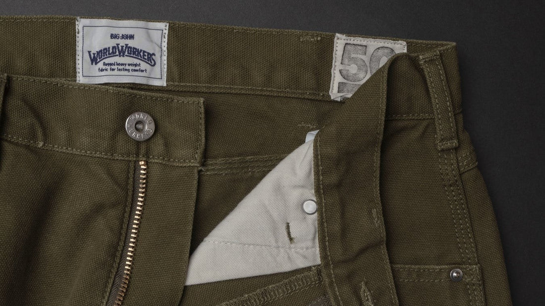 ブランド誕生50周年を記念した特別仕様のダックペインターパンツ