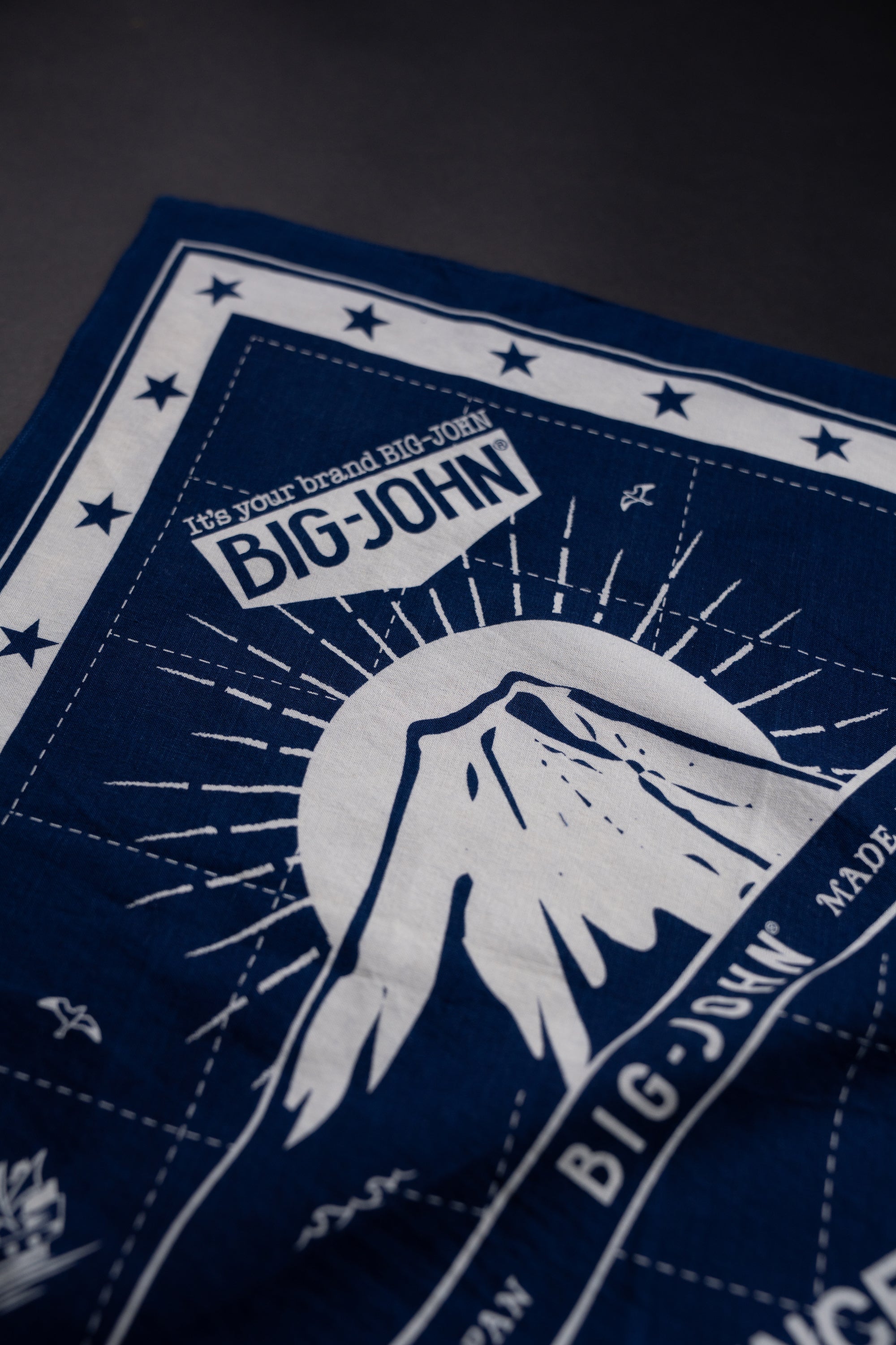 VBAN02 (ID)BIGJOHN INDIGO BANDANA