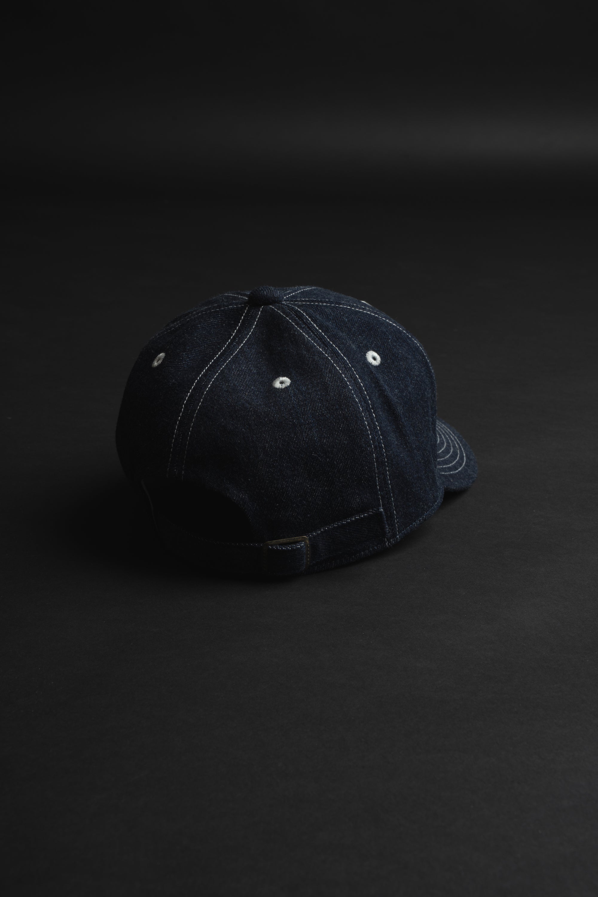 VBBJ045 (001W) BJ BASEBALL CAP - White Stitch