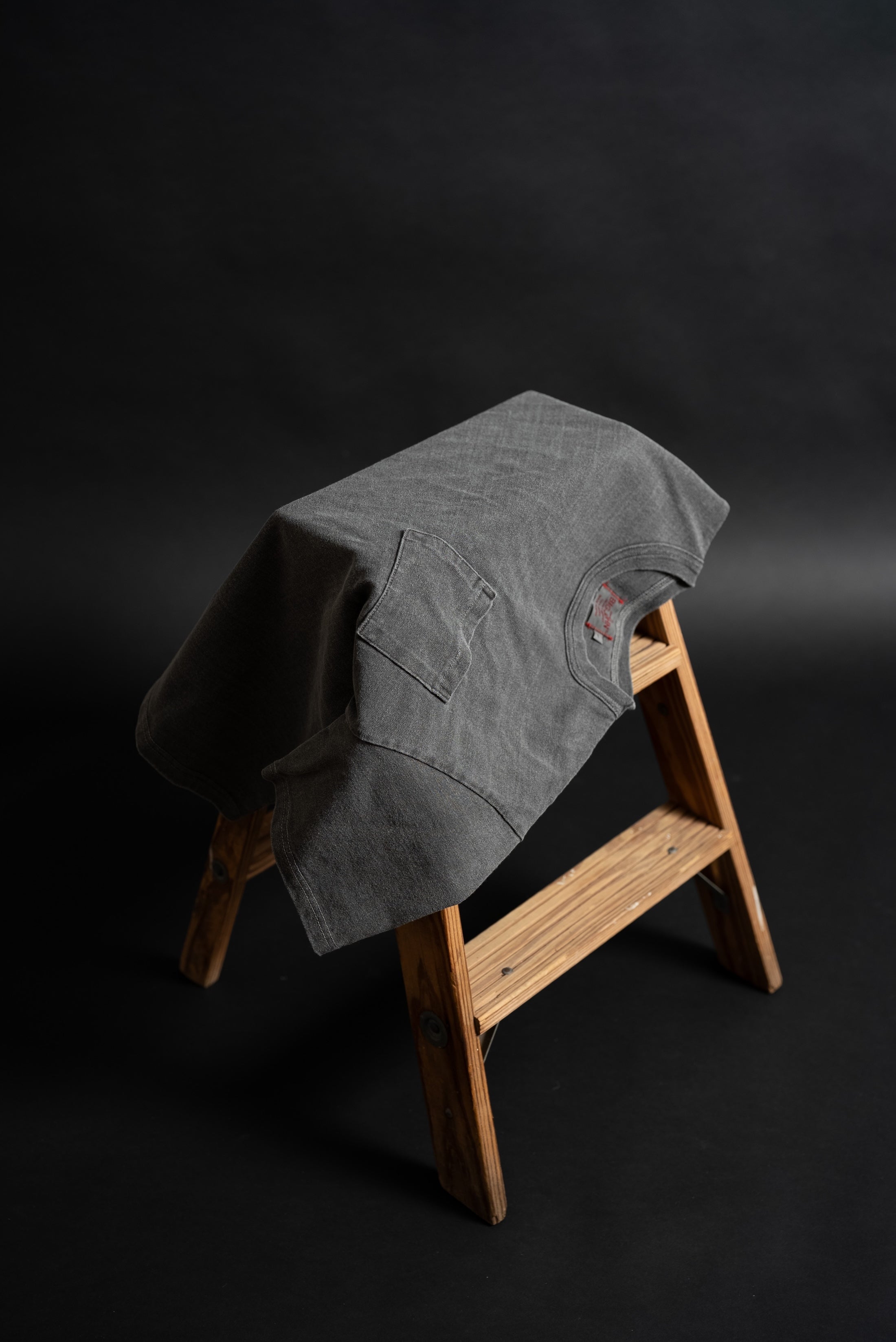 BIG JOHN MGTS01M (64R) Magnum Weight SS Tee Garment Dyed Gray