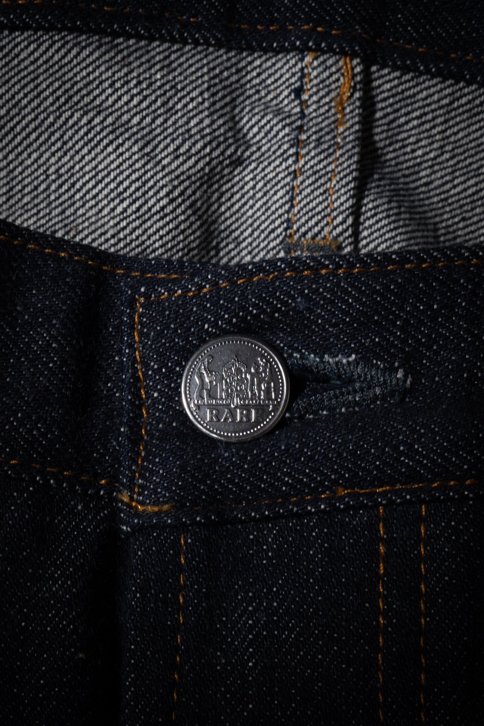 R008 (000W) RARE JEANS