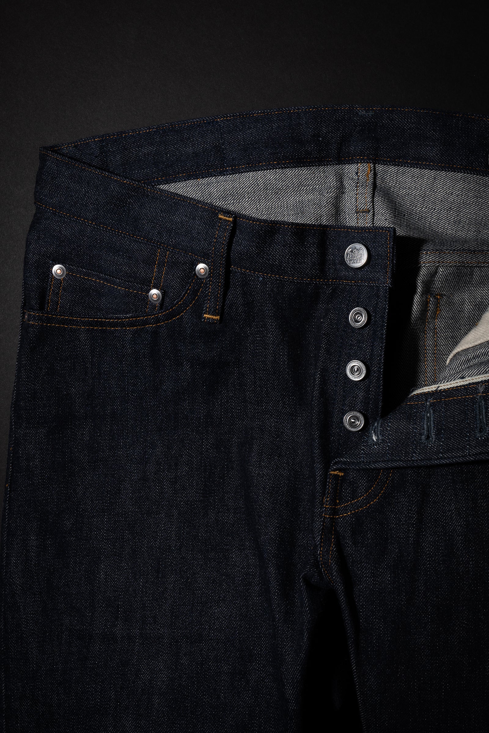 R008 (000W) RARE JEANS