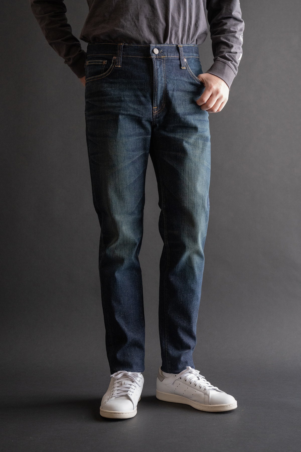 MMM134J (411) Carrot Leg