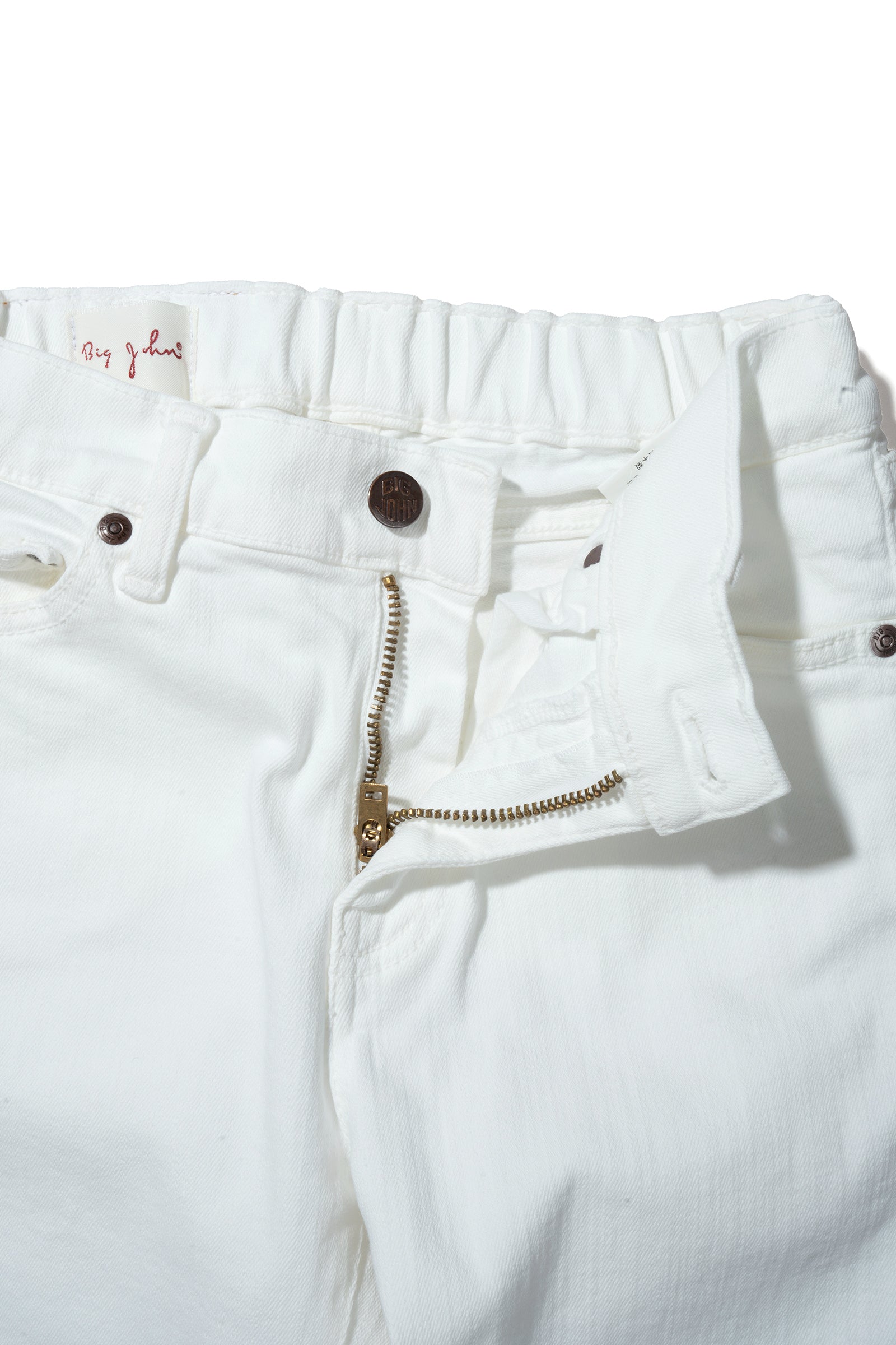 MML106K (69) Nude leg