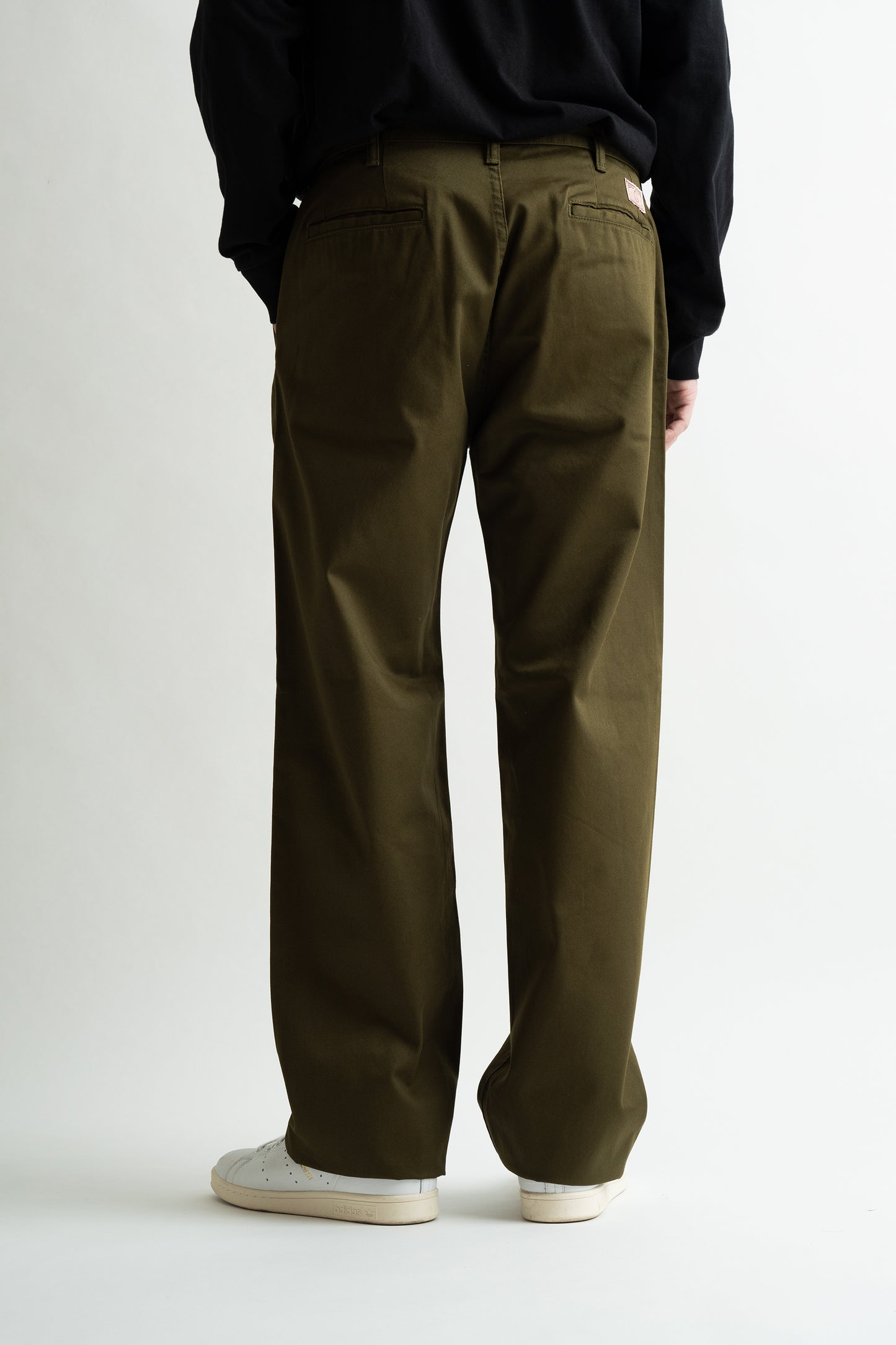 M803E(47) CLASSIC TROUSER CHINO