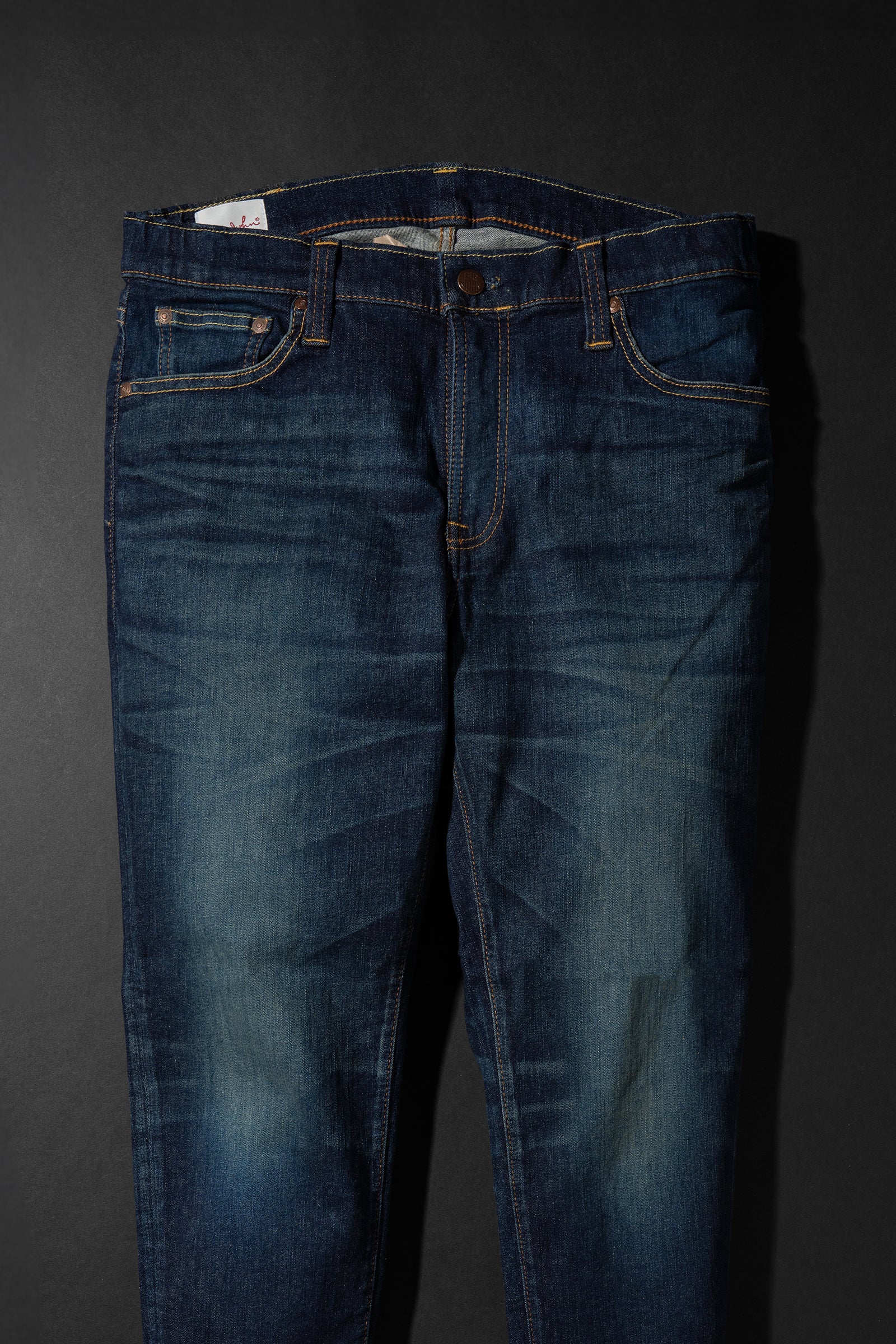 MMM134J (411) Carrot Leg