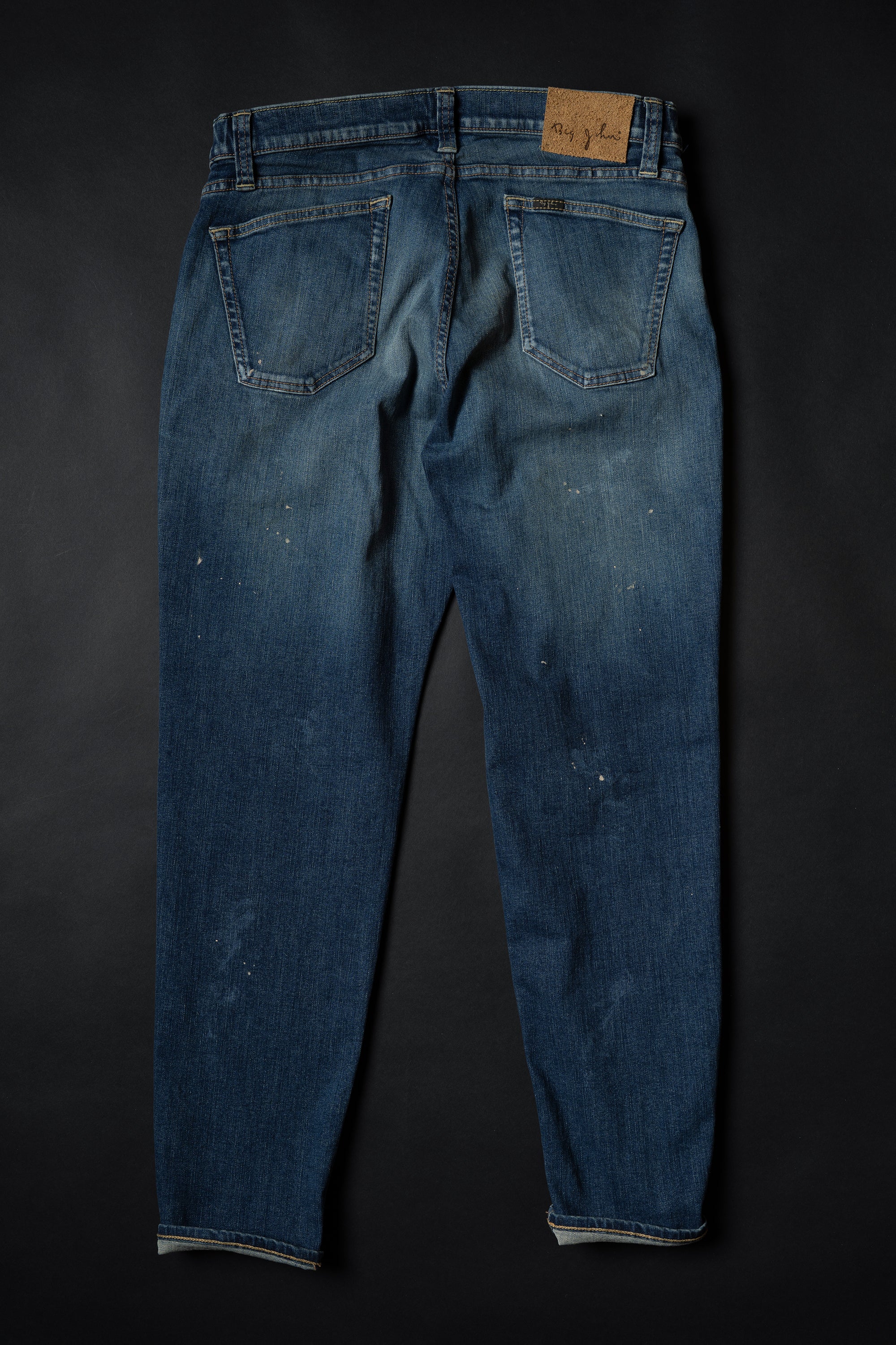 MMM134J (352R) Carrot Leg