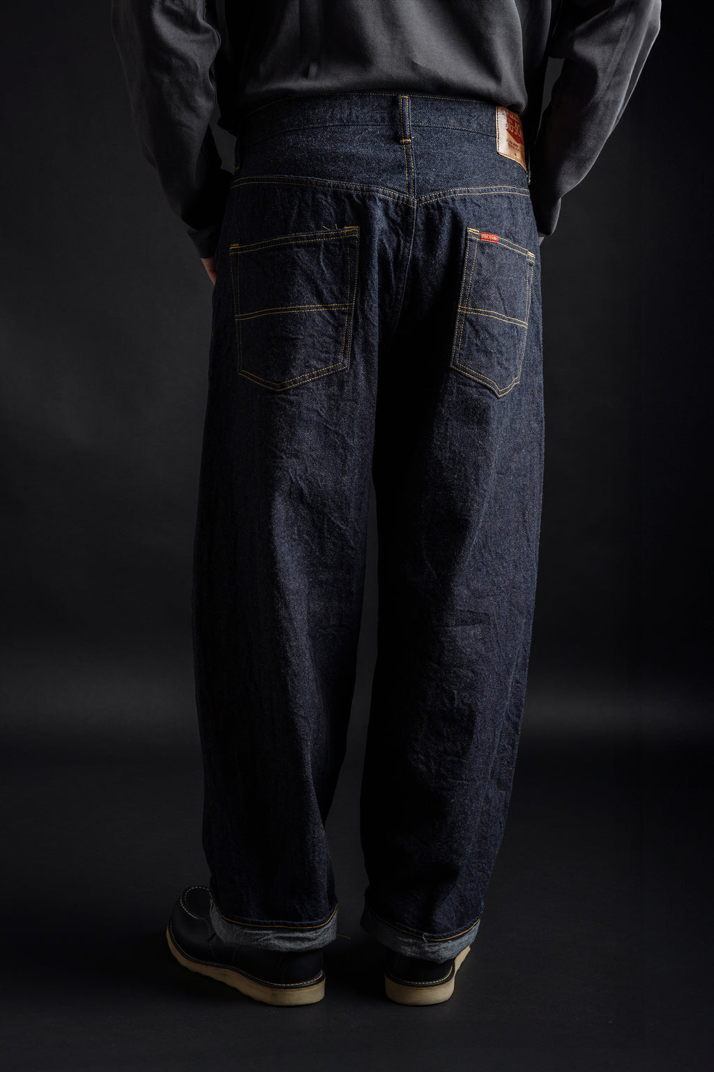 M101SLB (001) SL Vintage Loose Straight