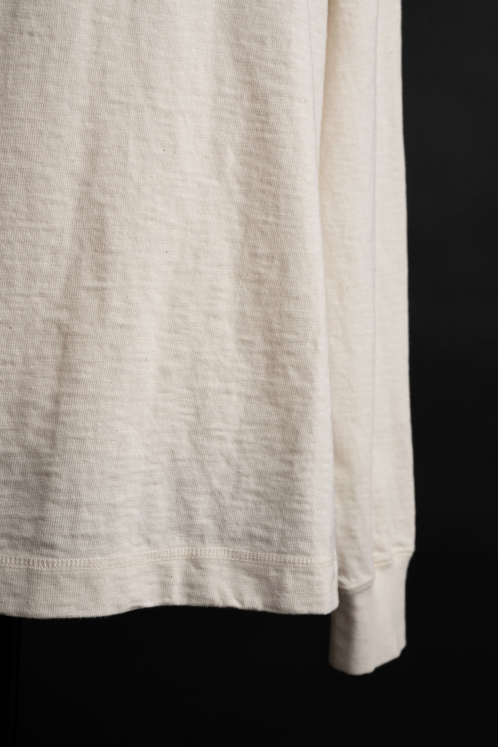 MTE014 (66) L/S HENLEY NECK T-SHIRT