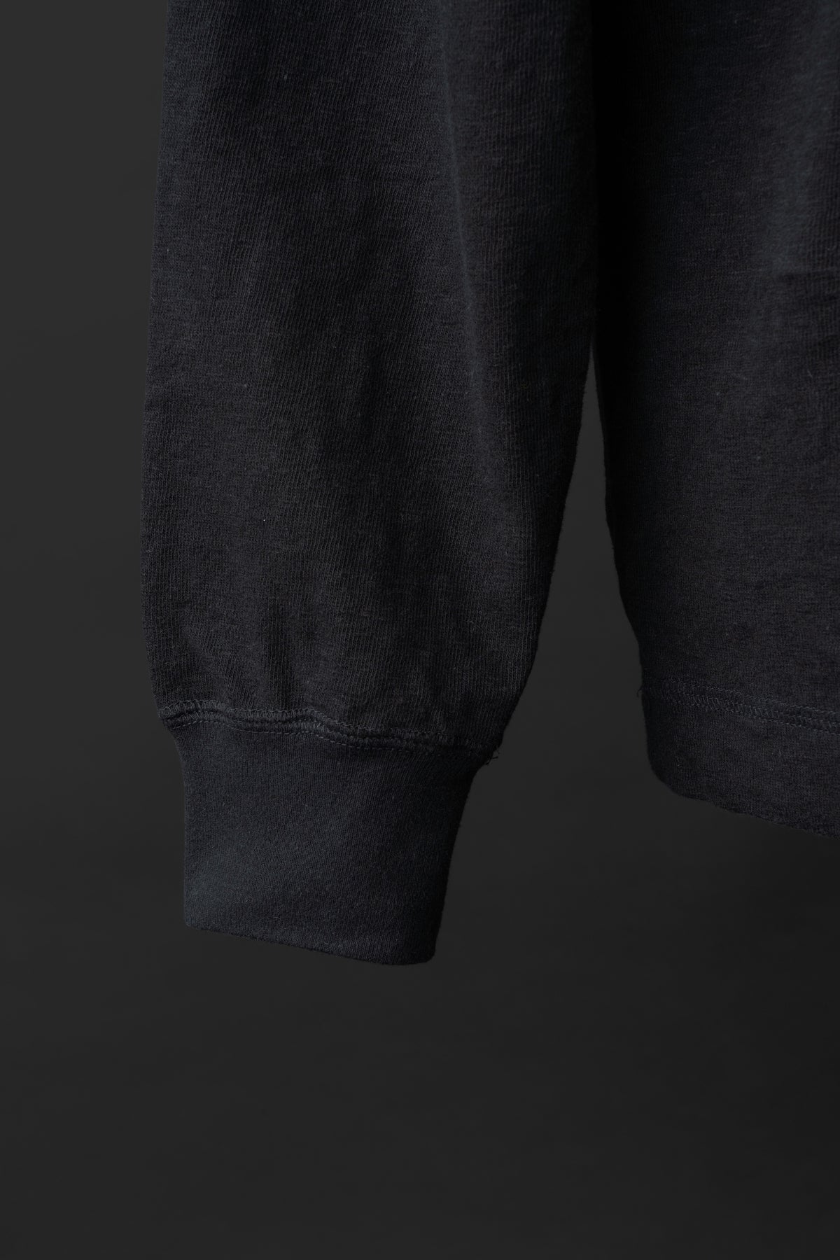 MTE014 (61) L/S HENLEY NECK T-SHIRT