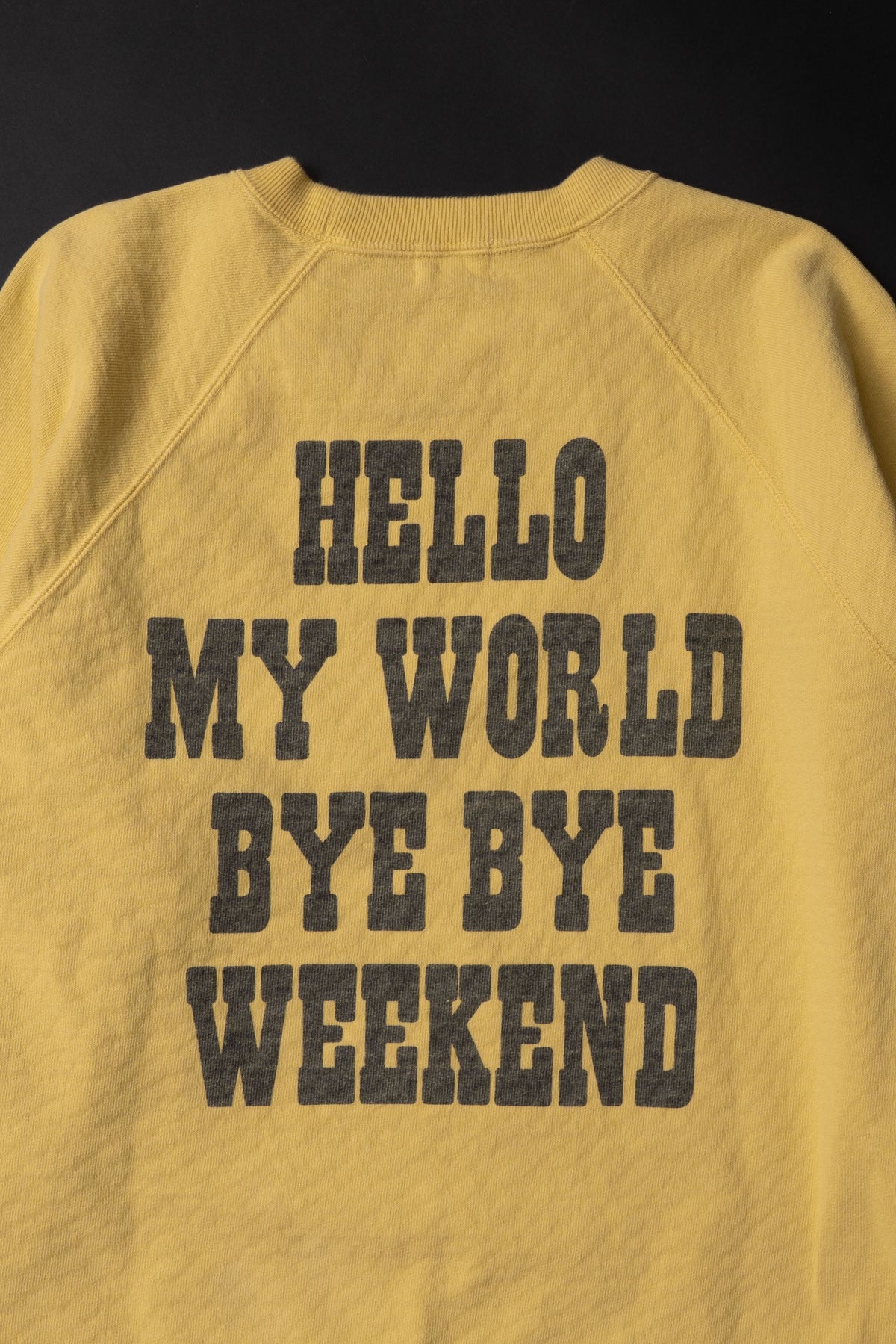 MTE008(46) [BEAVER] RAGLAN SLEEVES SWEAT | YELLOW