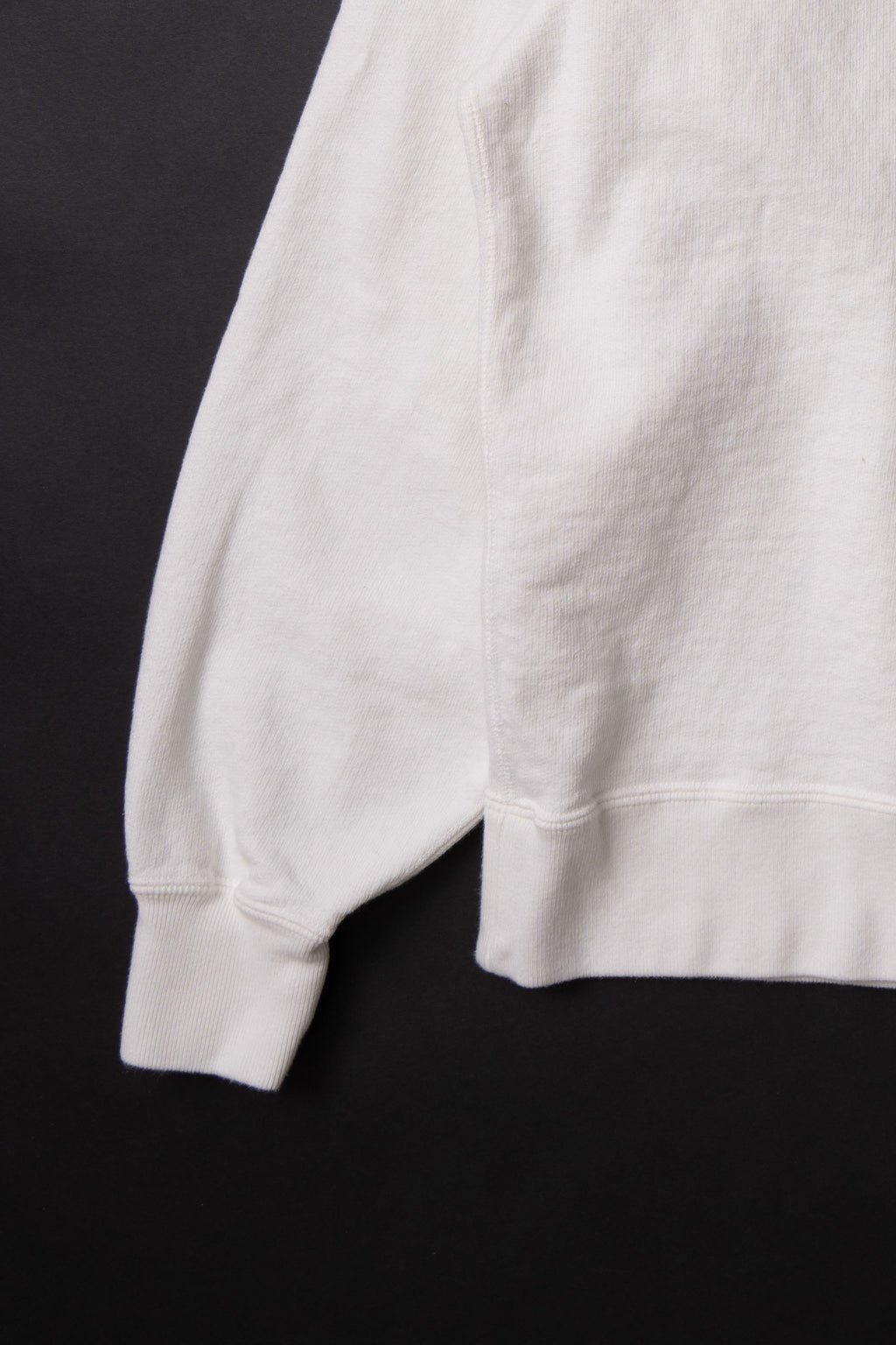MTE008(69) [BEAVER] RAGLAN SLEEVES SWEAT | WHITE