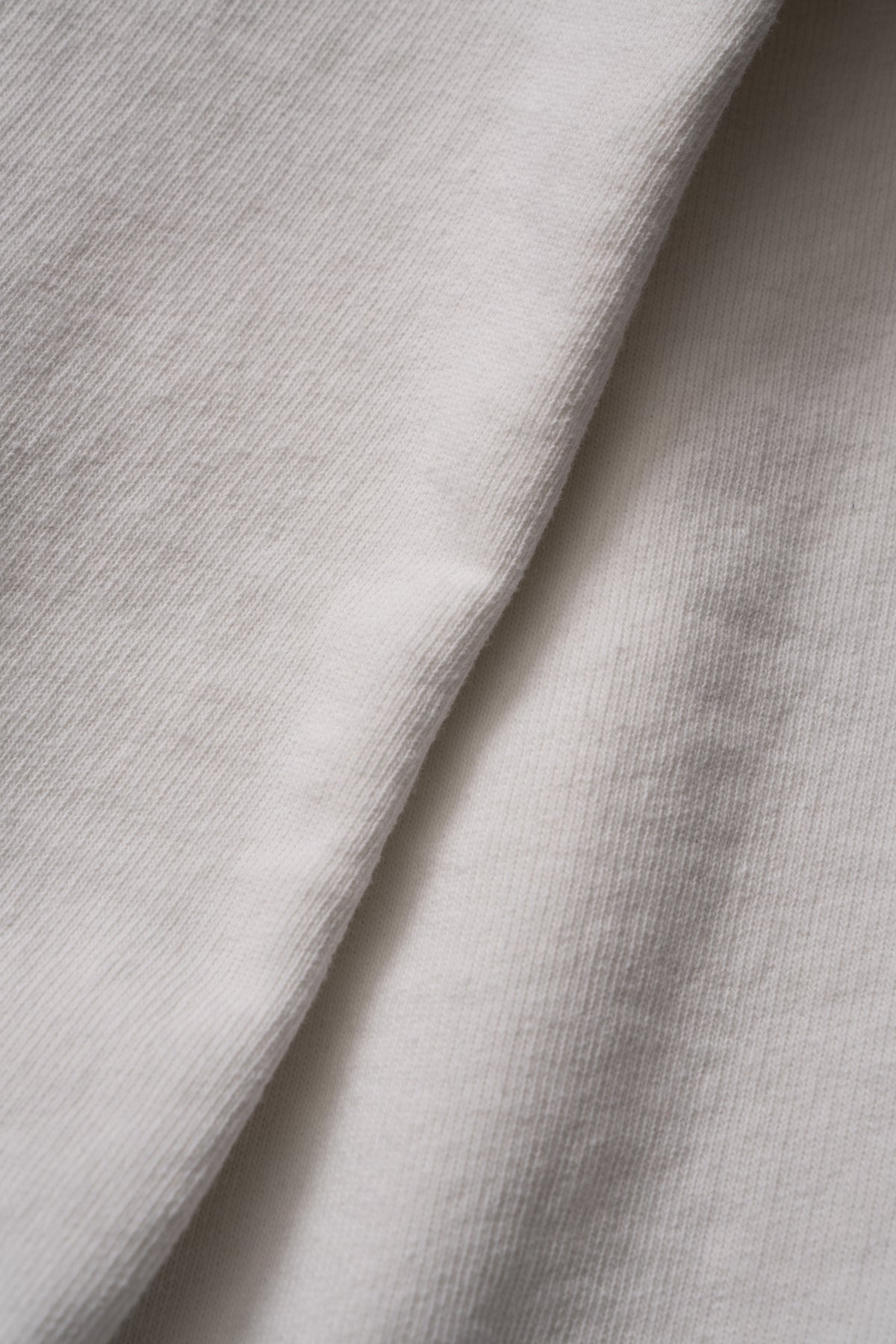 MTE008(69) [BEAVER] RAGLAN SLEEVES SWEAT | WHITE