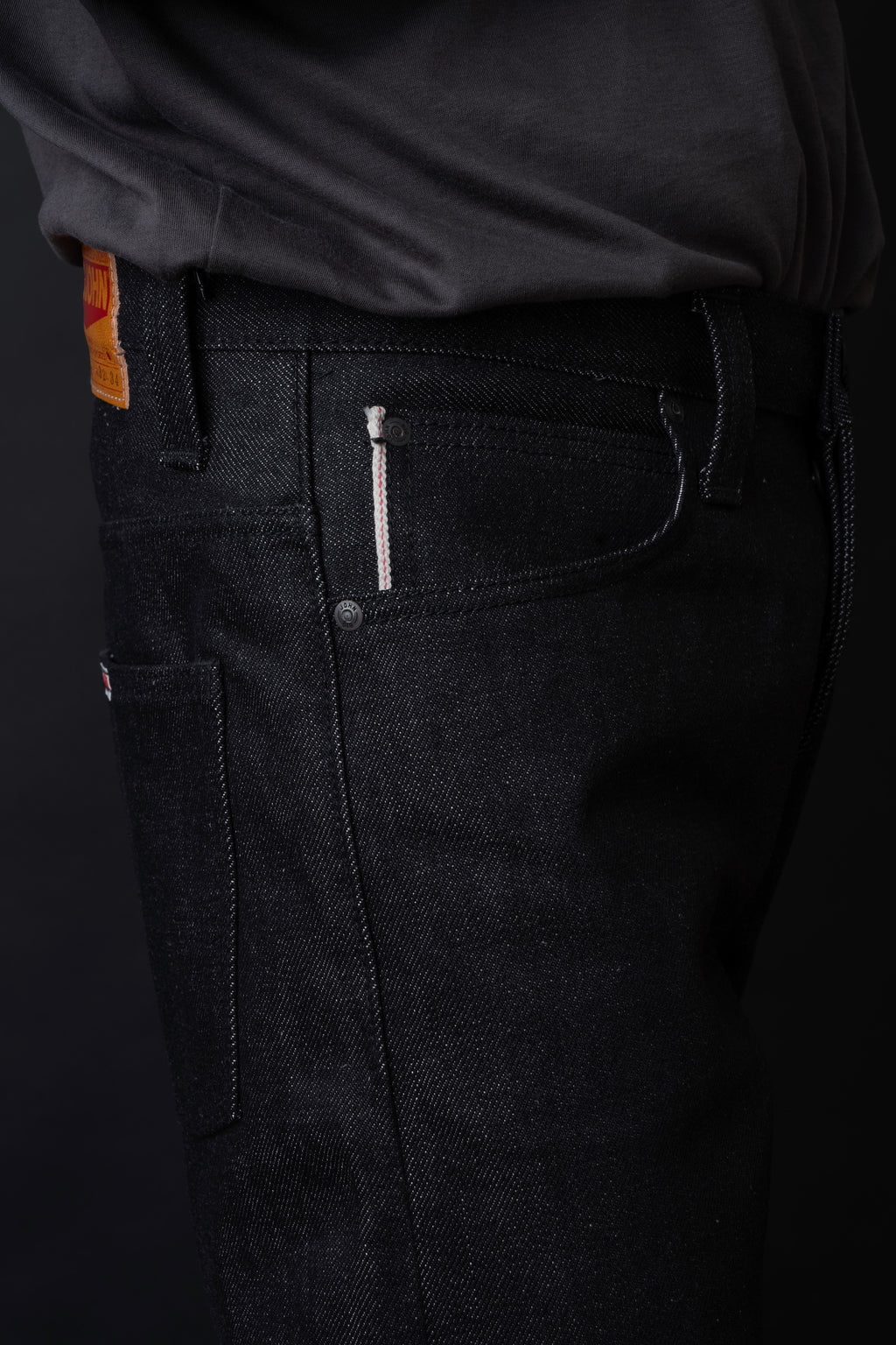 M104G (00BK) 23oz Black selvedge denim / Straight