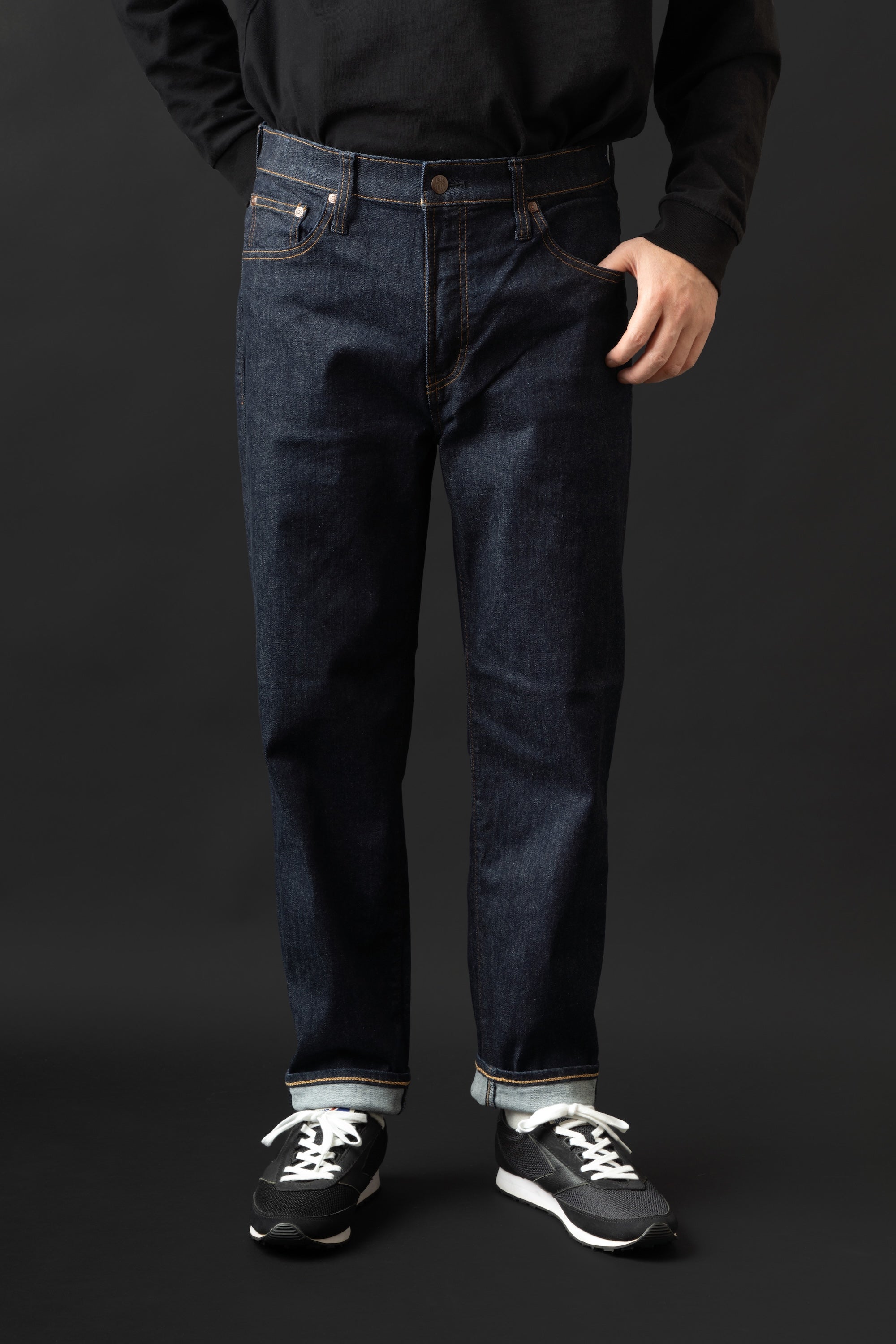 MMM133F (001) Slow Leg