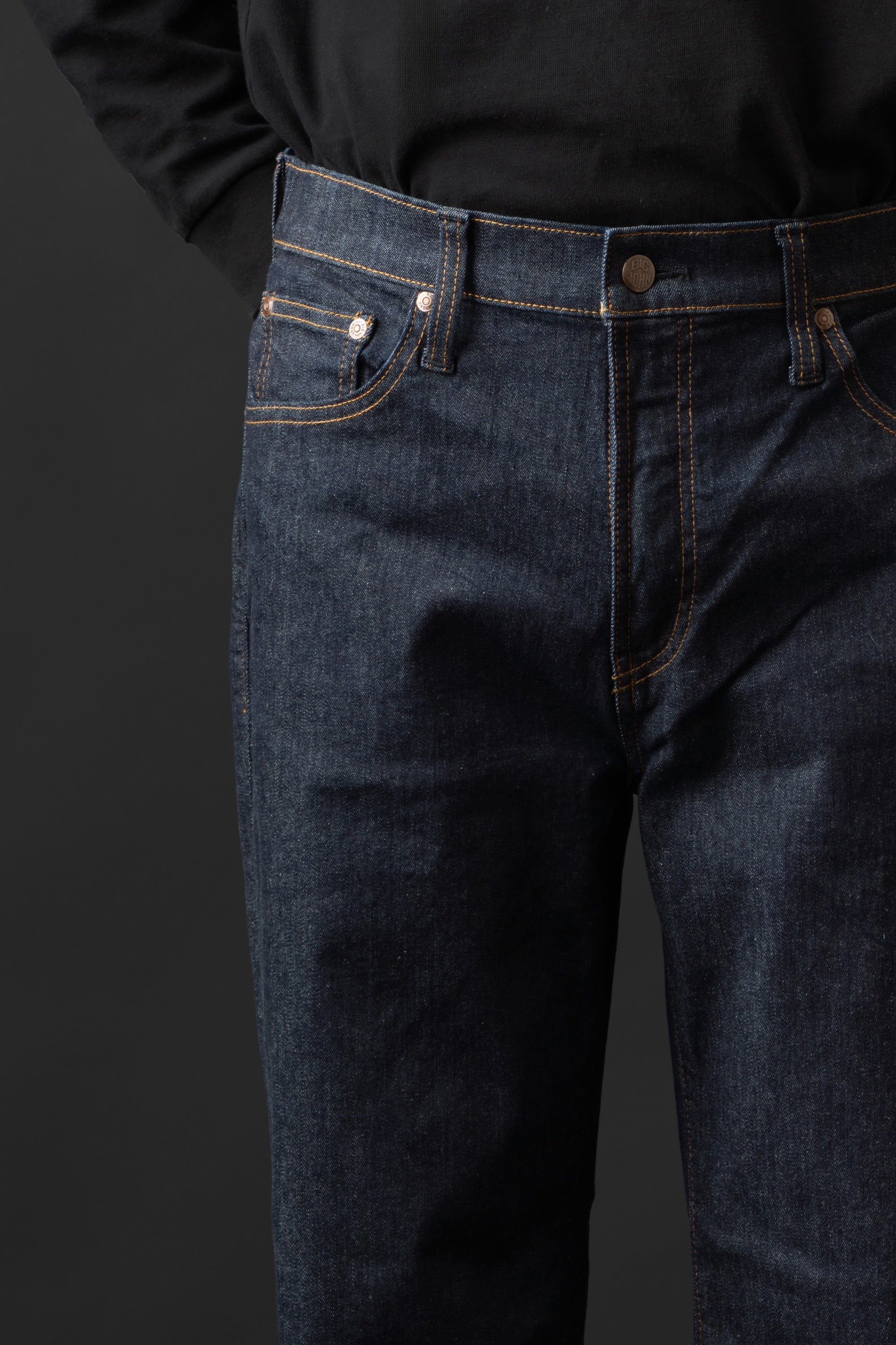 MMM133F (001) Slow Leg