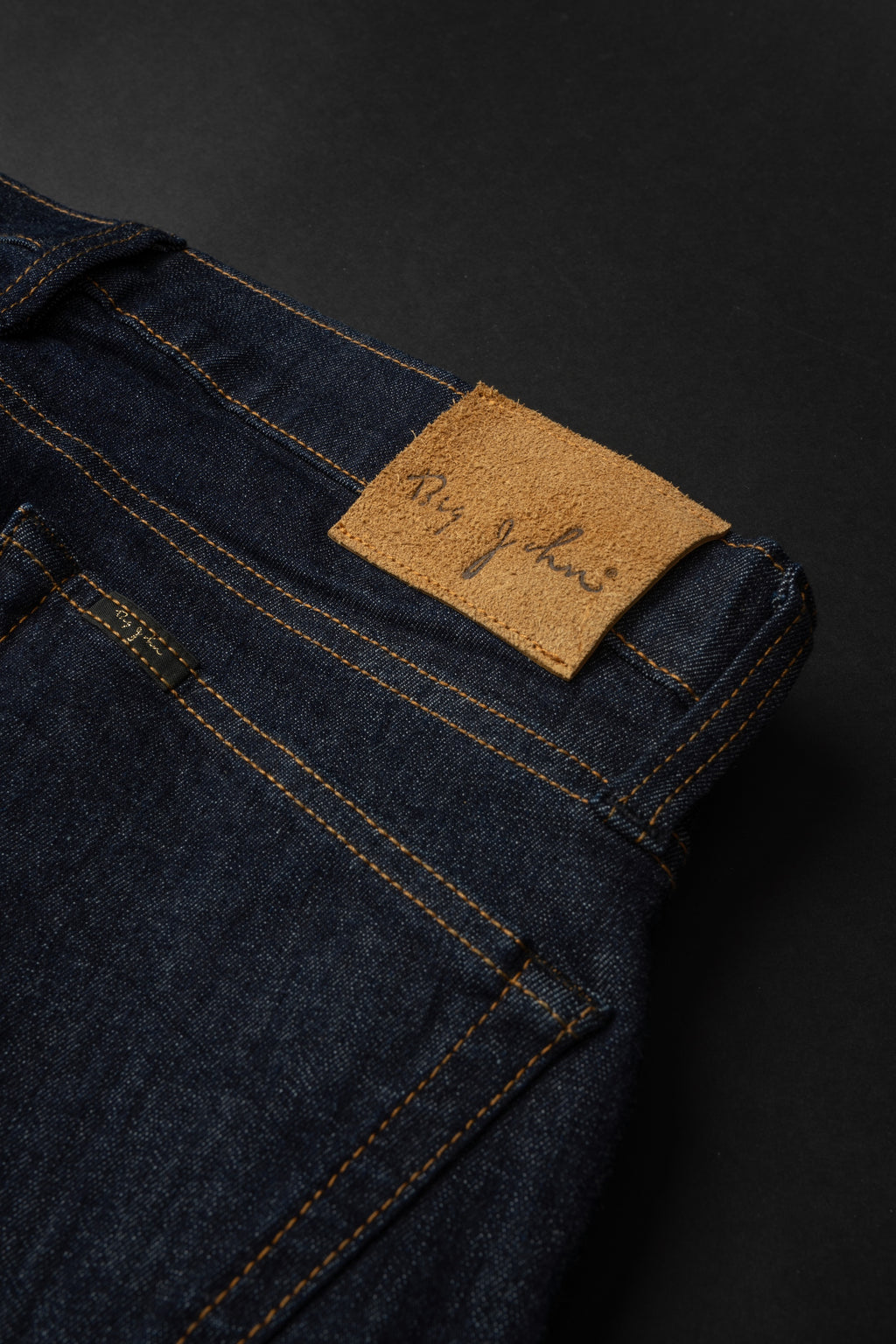 MMM133F (001) Slow Leg