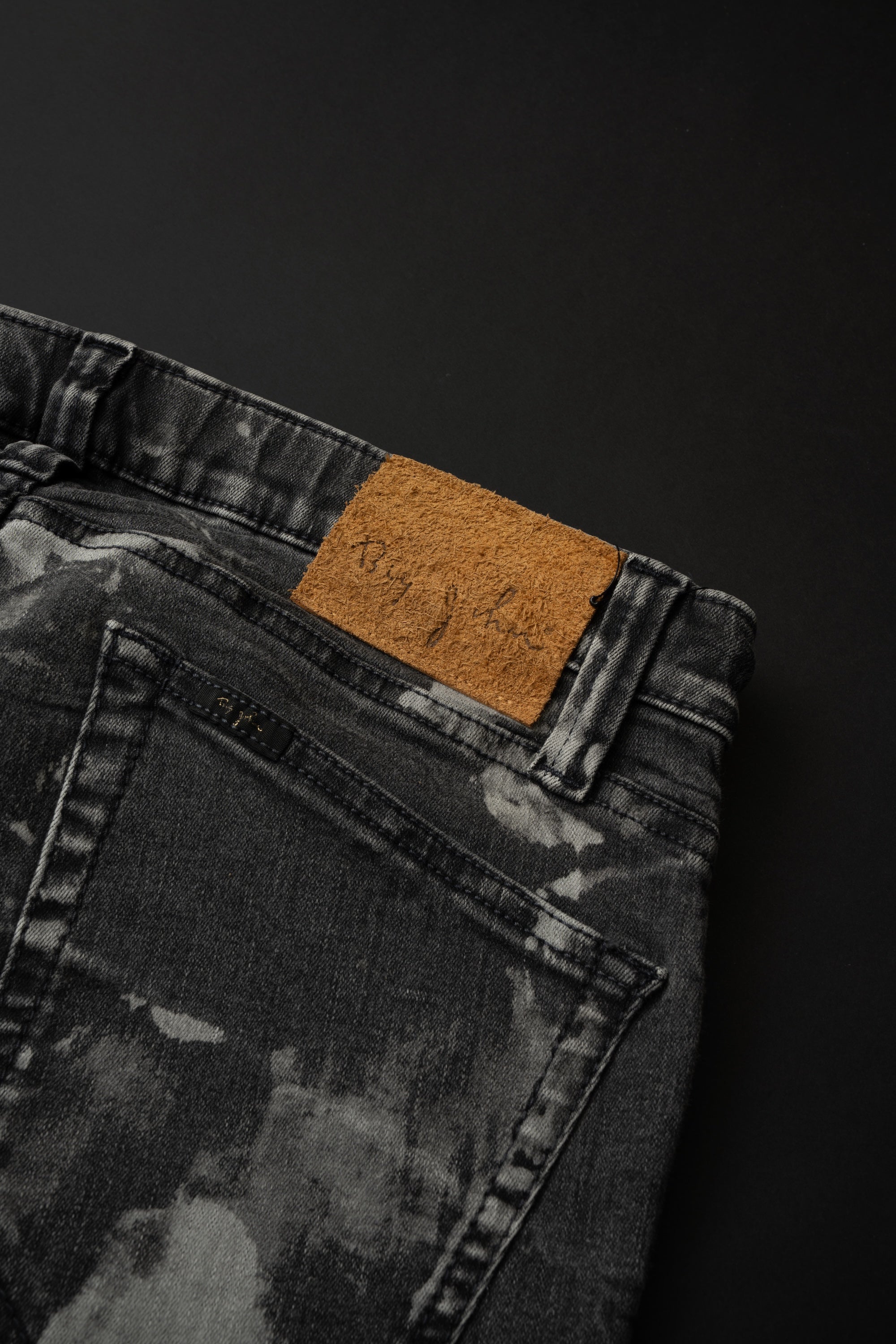 MMM336H (BK08) Tapered Jogger