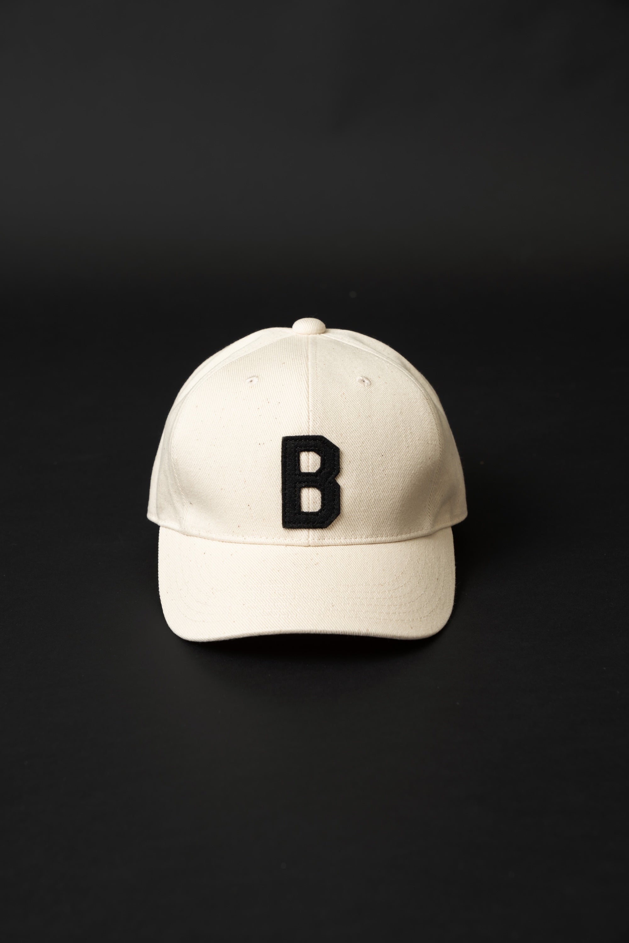 VBBJ049- (66 NATURAL) BJ BASEBALL B LOGO CAP – BIG JOHN【公式