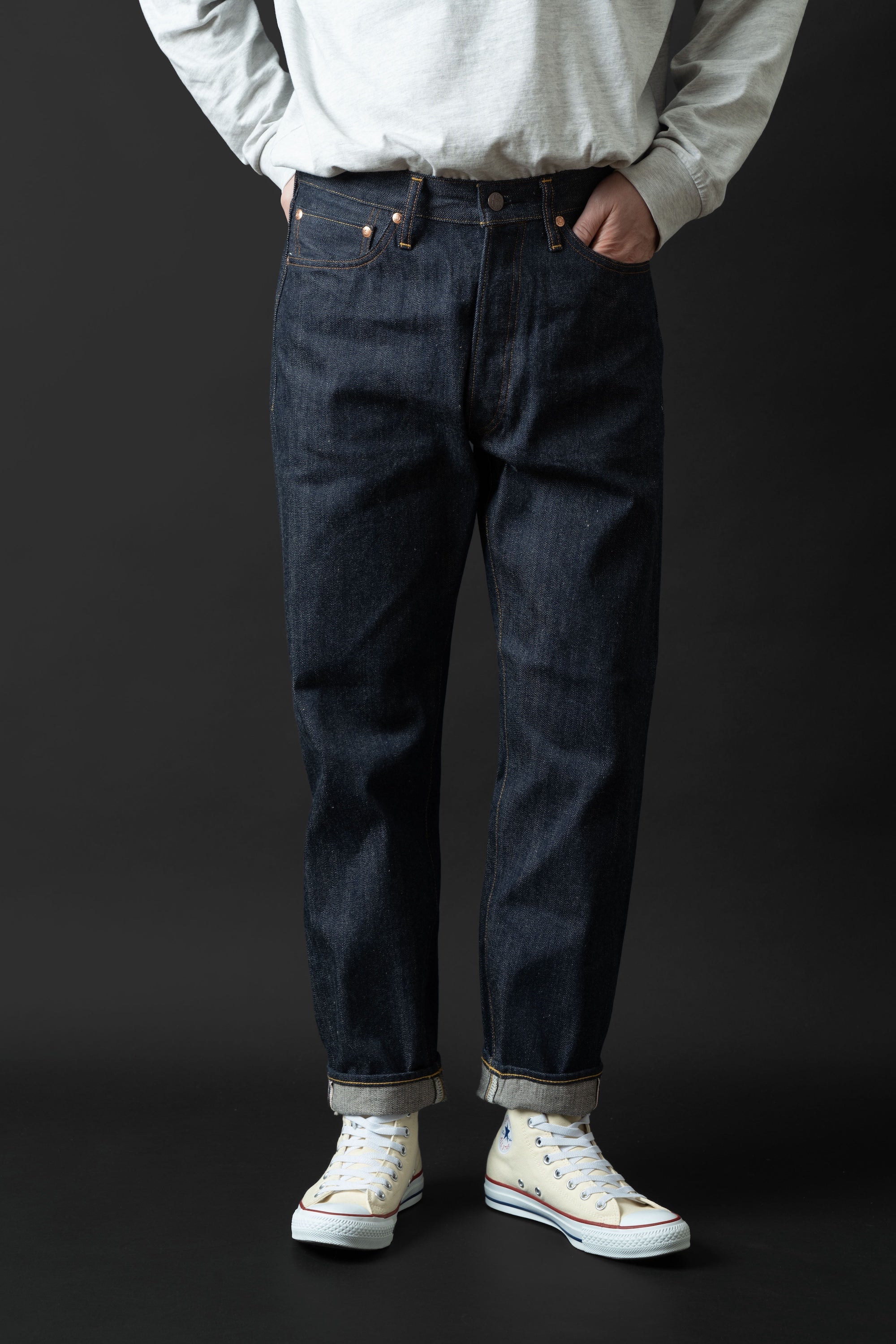 M114J (001) IVY (TAPERED FIT)