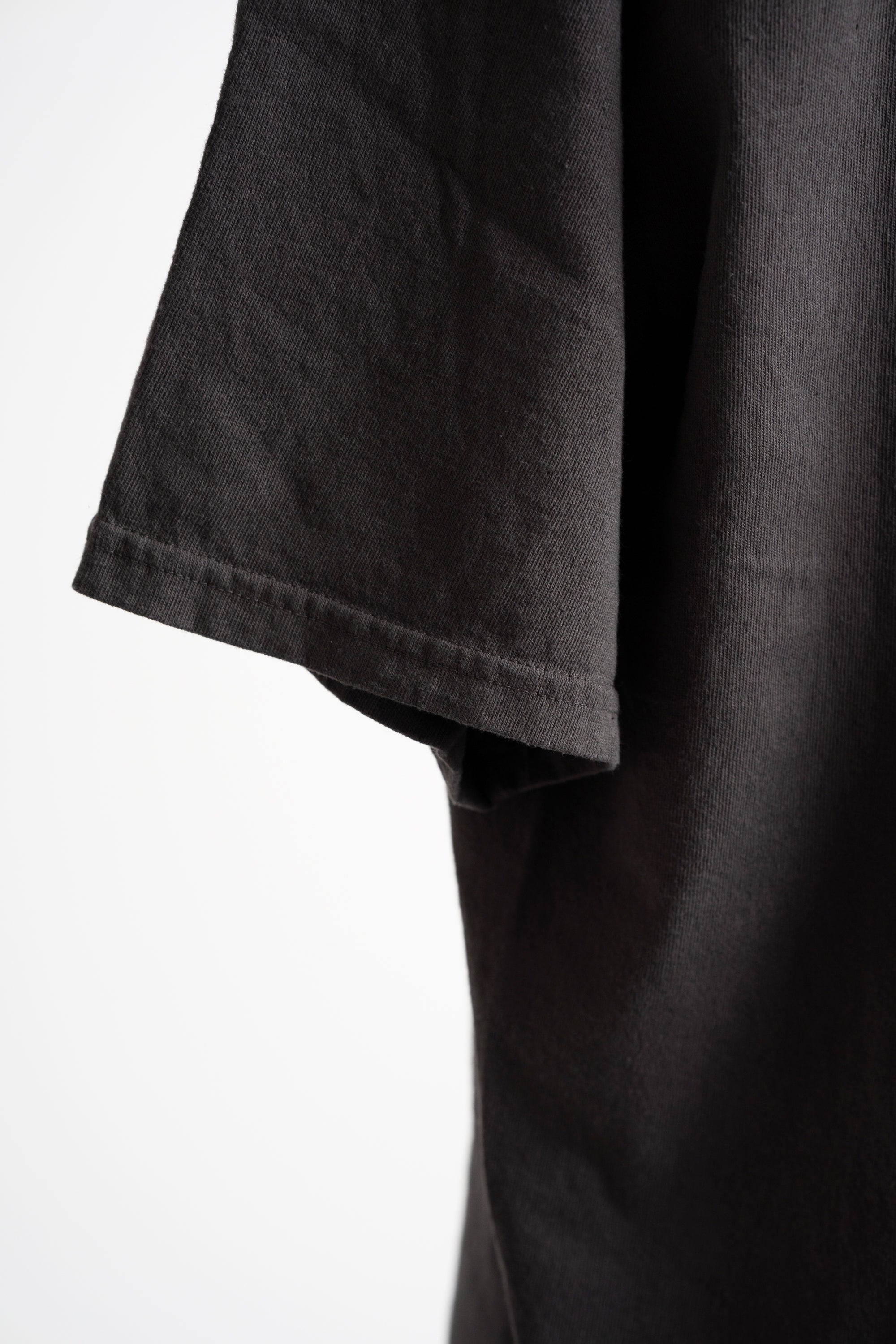 MTE001 (60) 丸胴 Tee BEAVER CHARCOAL