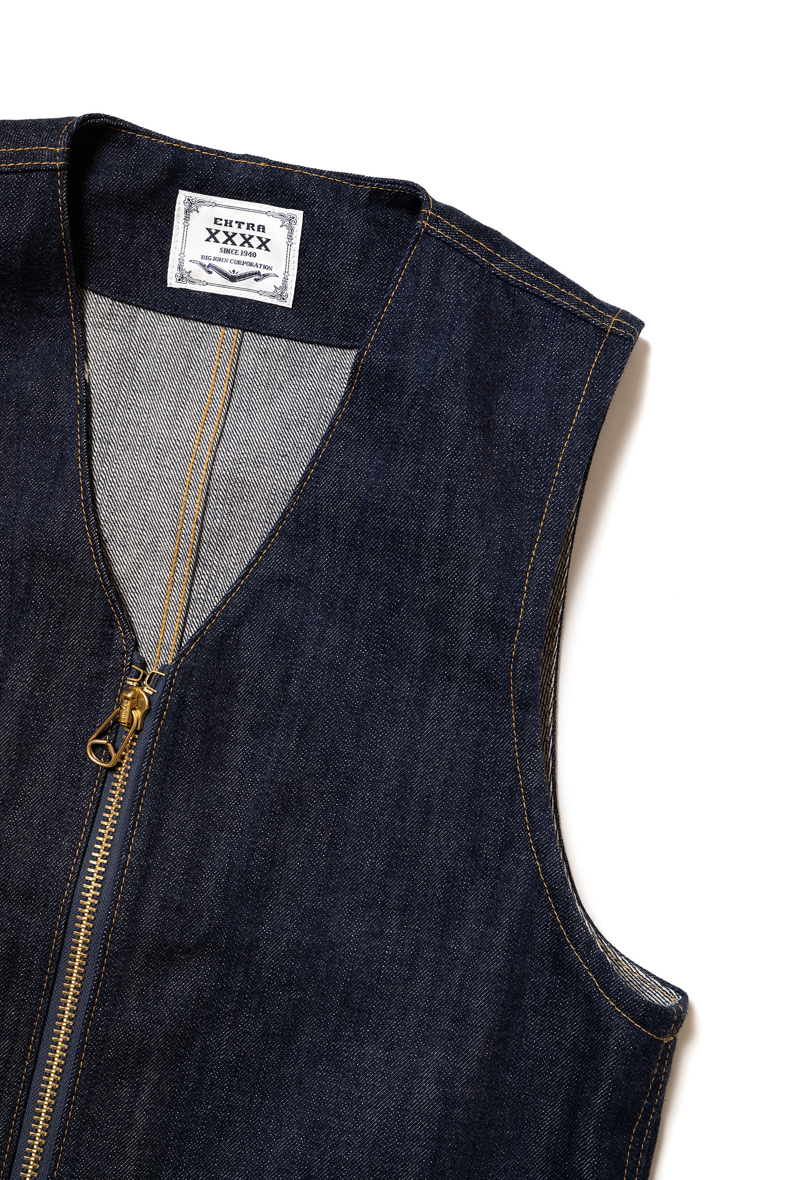XX602Z (000)『XXXX-EXTRA』ZIP UP VEST