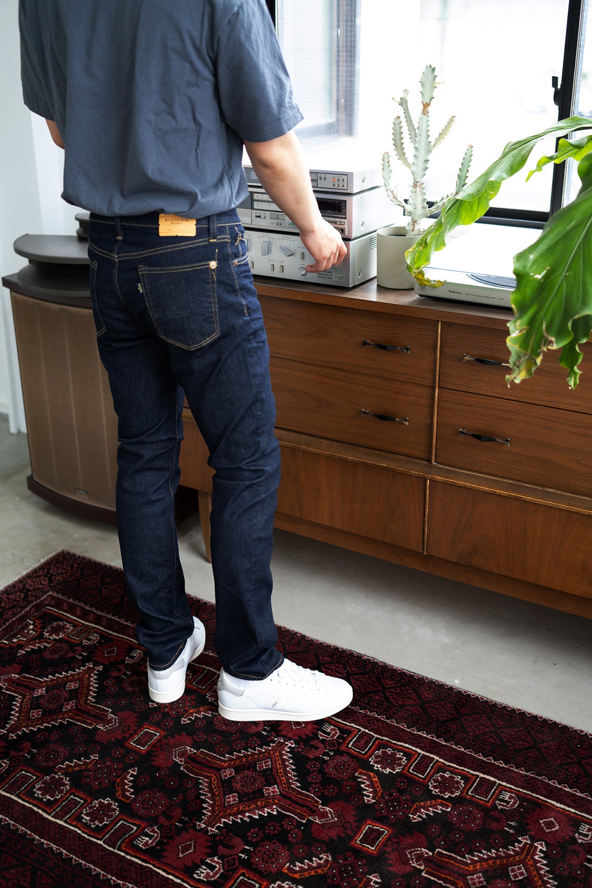 BJM105F/BJK105F (001) SLIM TAPERED