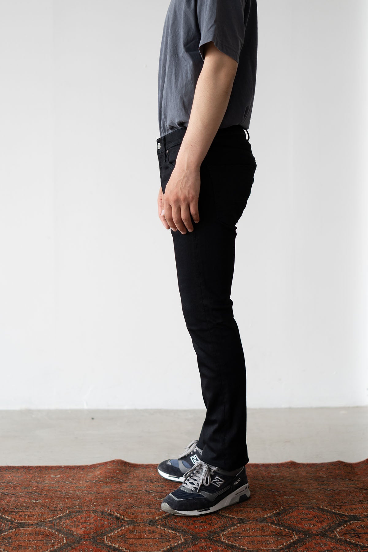 BJM305F (B01) SKINNY