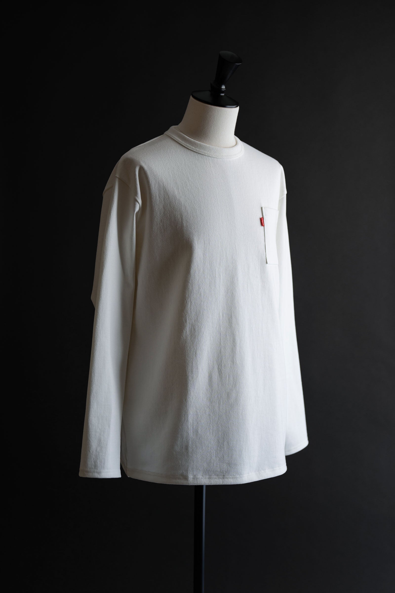 MHTS06M Magnum Weight LS Pocket Tee