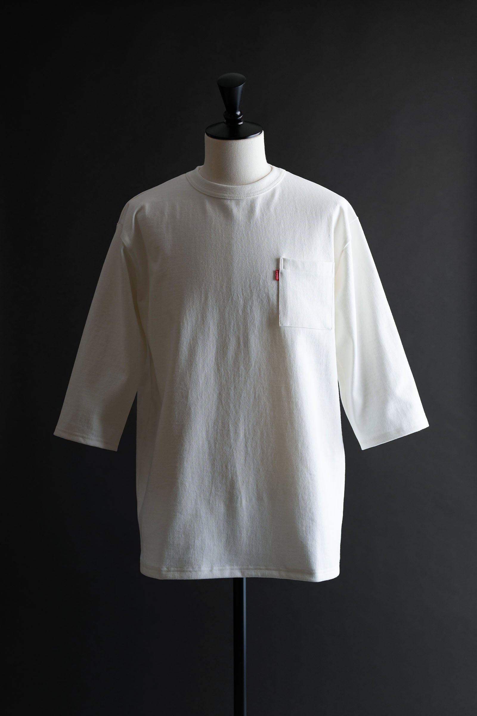 MHTS04M Magnum Weight 3/4 Pocket Tee